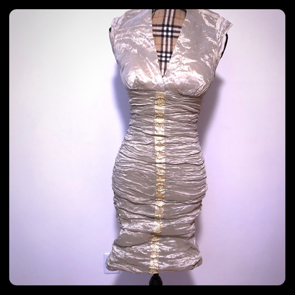 Nicole Miller women’s gold dress size 10